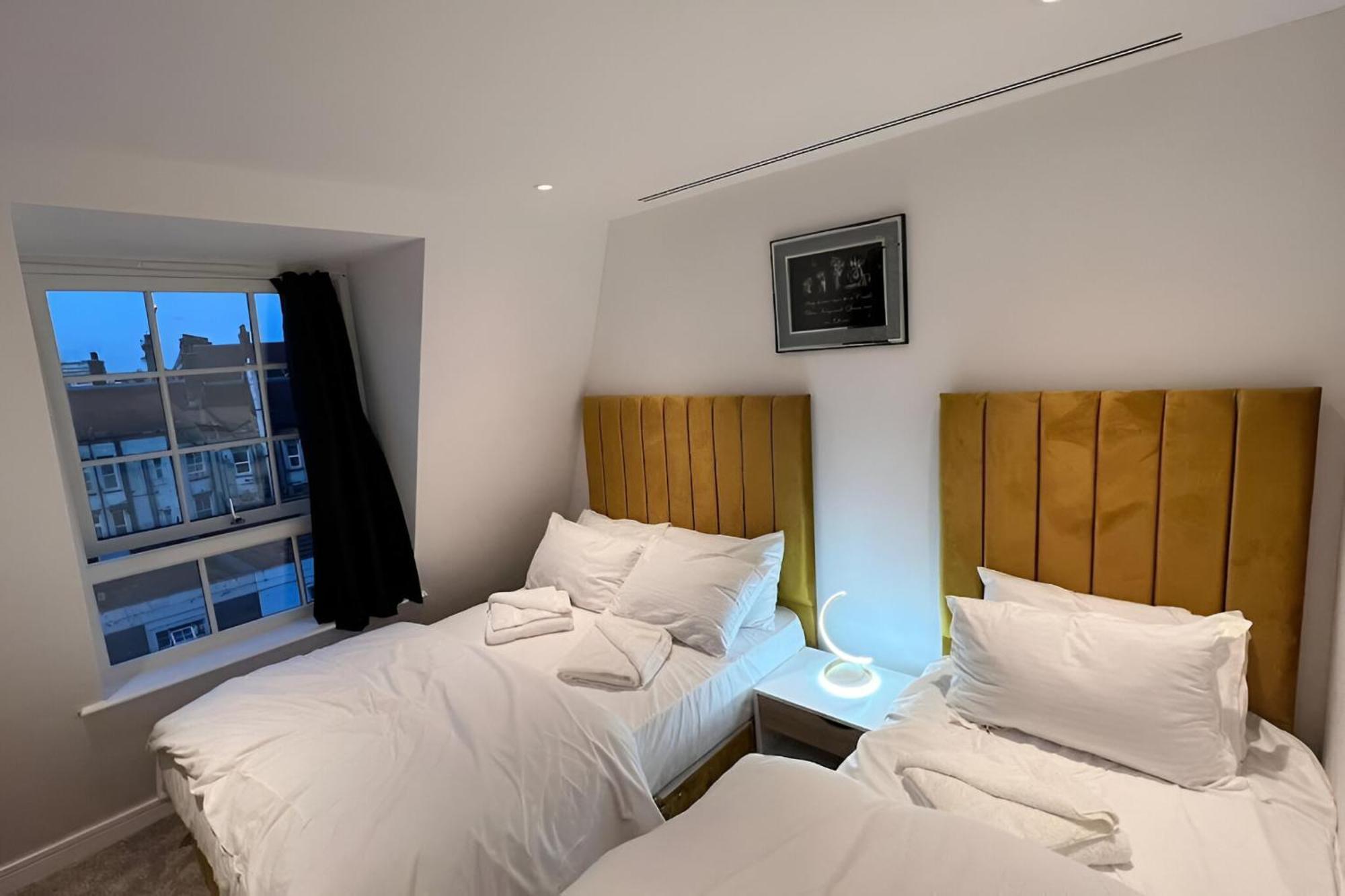 Reserve Amazing 2-Bedroom Penthouse In Marble Arch 74 لندن المظهر الخارجي الصورة